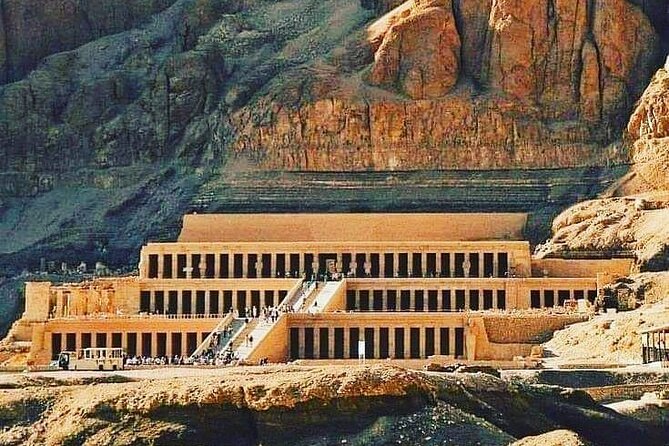 10 Days Egypt Itinerary Cairo & Nile Cruise and White Desert - Alexandria by Private Day Trip: Roman Catacombs to Citadel Views