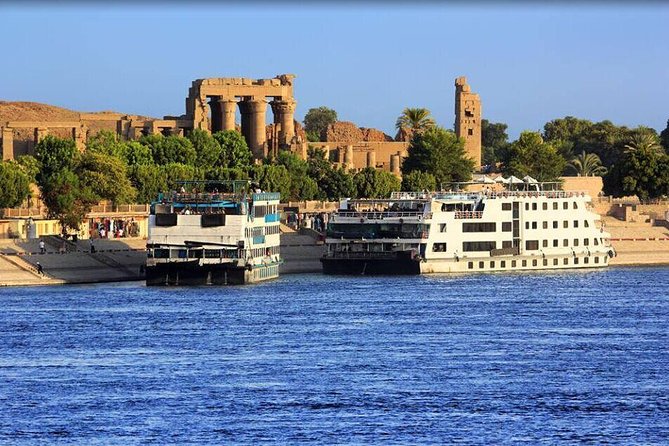 12 Day Exquisite Egypt - Cairo & Nile Cruise & Red Sea Flights & Hotels Included - Giza pyramids, Sphinx photos, and the smart add-on to Saqqara