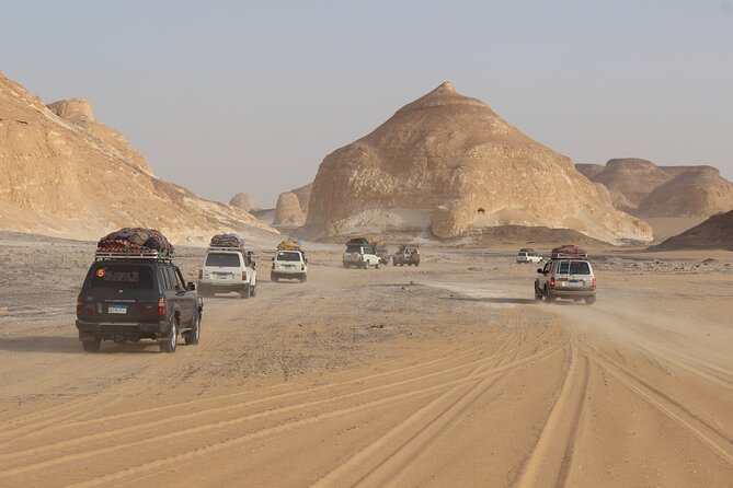 2-Day Black and White Deserts Tour w/ Desert Activities in Egypt - Why the Black and White Deserts itinerary works