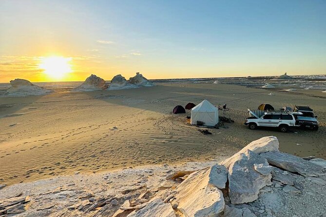 2-Day Egypt Desert Rose Tour - Black Desert and Crystal Mountain: how to read the terrain like a pro