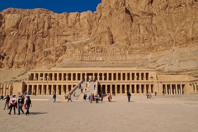 2-Day Tour: Karnak & Luxor Temples Valley of the Kings Hatshepsut Temple &Memnon - Day 1: Karnak Temple and Luxor Temple at a human pace