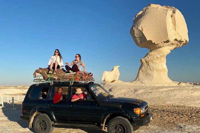 2 Days and 1 Night White Desert Camping Tour - Crystal Mountain, Aqapat Area, and the Road to White Desert