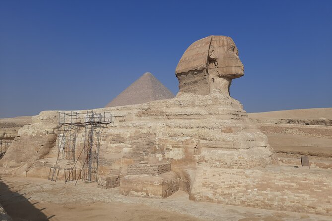2 Days and 2 Evenings Private Tour in Cairo include airport transfer and M&A - Giza pyramids circuit: Cheops to the Valley Temple, with a real time start