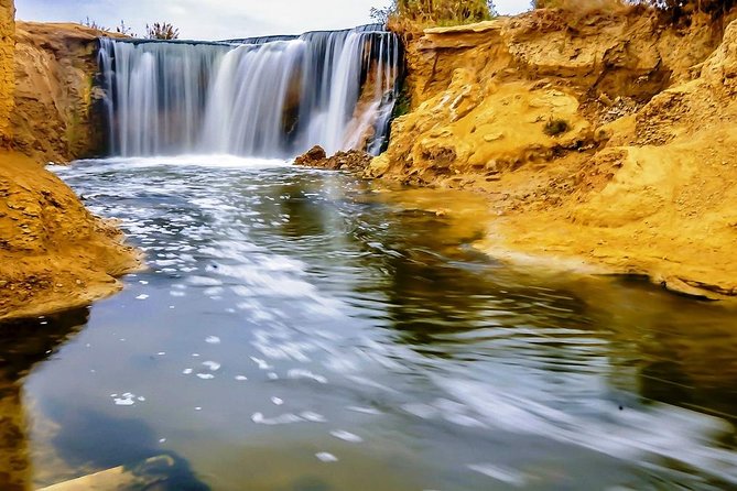 2 Days Desert Safari Trip to Fayoum Oasis from Cairo - Tunis Village pottery school and Qaroun Lake’s old waters