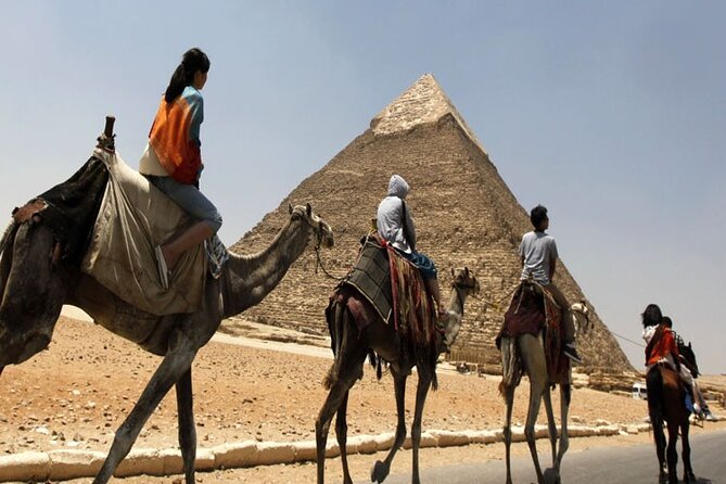 2 Days Private Tour to Landmarks in Giza and Cairo - Day 2: Egyptian Museum and the Tutankhamun exhibit