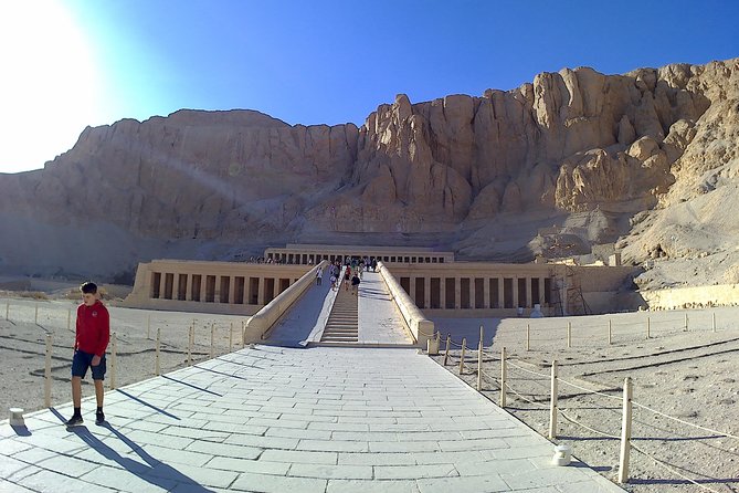 2 Days Private Tour to Luxor from Hurghada - Luxor Temple and your first evening in town