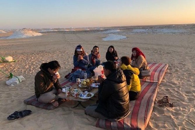 2 Days White Desert And Bahariya Oasis Tour - What to pack for Bahariya and the White Desert