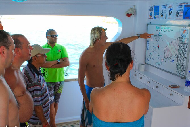 2-Dive adventure-Safe & Top-rated boat for Certified Divers - Reef stops paired to your level: two sessions with PADI guidance