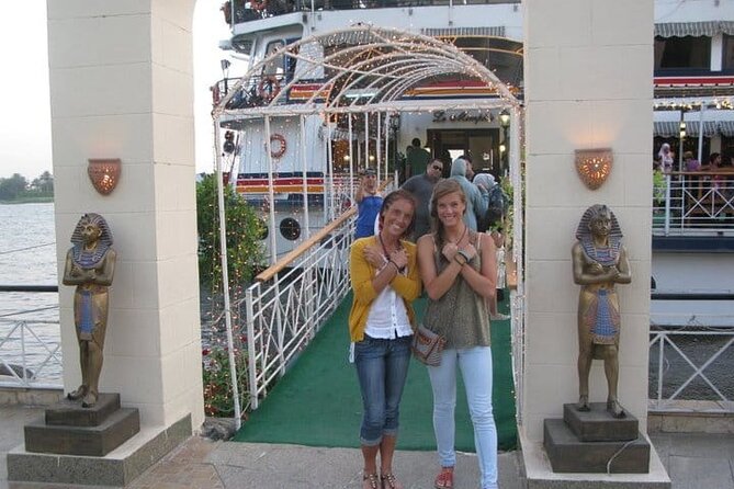 2 Hour Cairo Dinner Cruise on Nile river with live band - Buffet dinner plus live band and folklore show