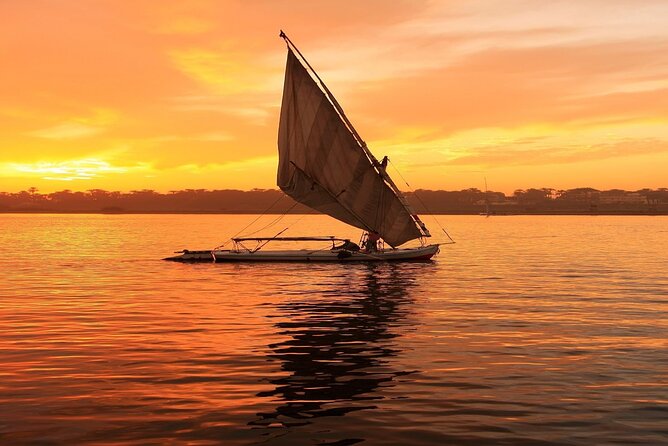 2 Hour Private Felucca Trip Tour on The Nile With Lunch in Luxor - Sunset views along Luxor’s river stretch