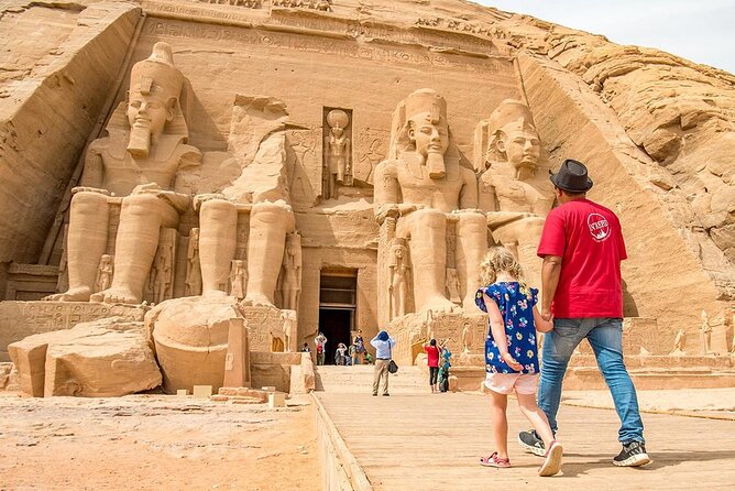 3-Day Guided tours to Aswan, Abu Simbel and Luxor & Train and Transfers - High Dam viewpoints: the “modern miracle” part of the Aswan story
