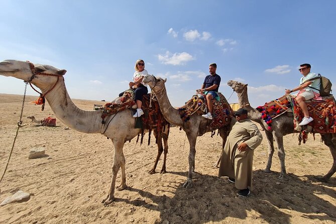 3 Day Tour in Cairo and Alexandria - Day 1 at Giza: Cheops, Chephren, Mykerinus, and the Sphinx