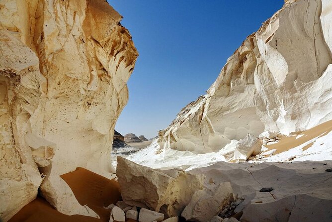 3 Nights 4 Days White Desert Camping Trip - Black Desert, El Hez village, and Crystal Mountain stops