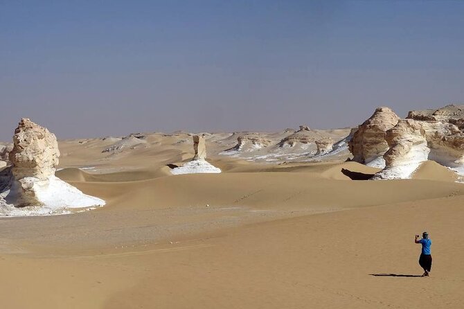 3 Nights 4 Days White Desert Camping Trip - Valley of Agabat and Karaween Dunes: long day, big desert energy