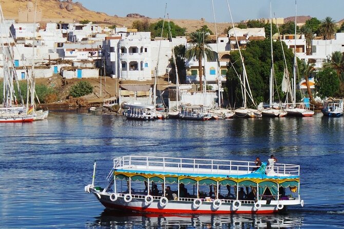 4 Day Luxor&Aswan Nile cruise&Abu Simbel by plane from Cairo.Hot deal - Day 3 Edfu and Luxor Temple: carriage ride + sailing breaks