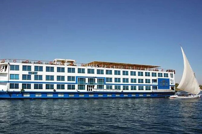 4 Days 3 Night Nile Cruise from Aswan with Abu Simbel and Balloon - Day 4: Luxor hot-air balloon and the West Bank must-sees