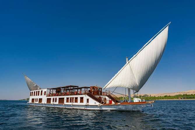 4 Days Dahabiya Nile Cruise from Aswan to Luxor with Sightseeing - Kom Ombo: the twin temples stop that balances meaning and views