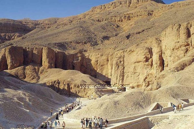 4-Days Nile Cruise Aswan To Luxor, Abu Simbel ,Nubian Village & Balloon & Tours - Day 2: Abu Simbel by early pickup, plus Kom Ombo’s dual temple idea