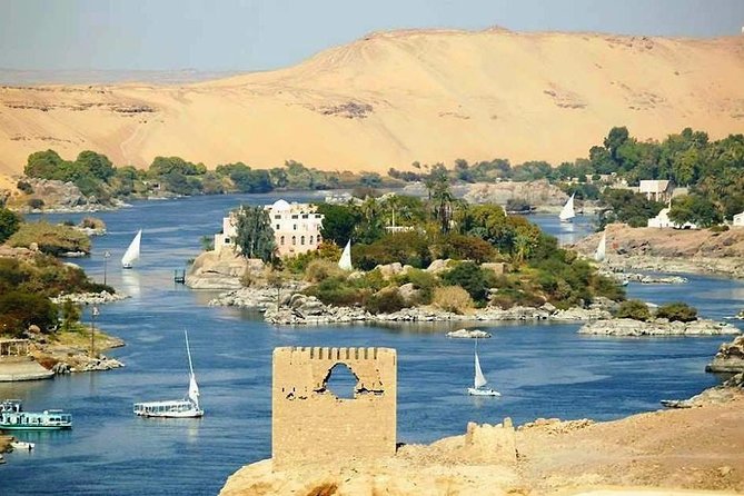 4 Days Nile Cruise luxor/Aswan/ +1 day cairo ,minimum 2 persons - Giza pyramids, Sphinx, Saqqara, Memphis: the heavy-hitter day
