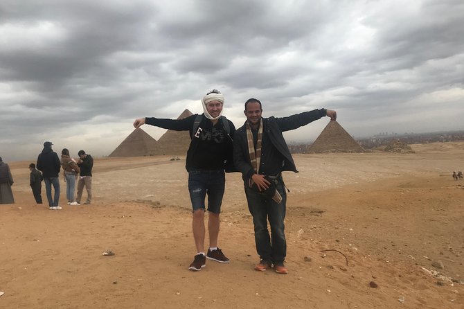 4 Hour Giza Pyramids & Sphinx Tour - Panorama + camel ride: the classic shot, handled with a plan