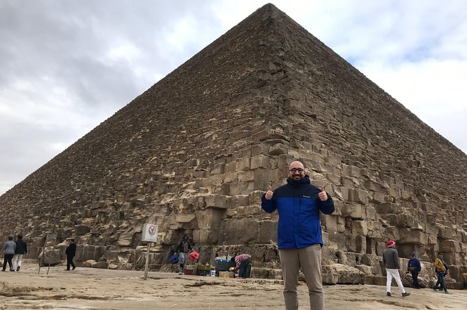 4 Hour Giza Pyramids & Sphinx Tour - Khufu’s Pyramid stop: your first wow moment, plus the option to go inside