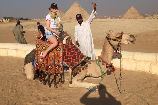 4-Hours Private Giza Pyramids,sphinx,Lunch,Camel & Inside Pyramid - The pyramids with your Egyptologist guide: what to actually look for