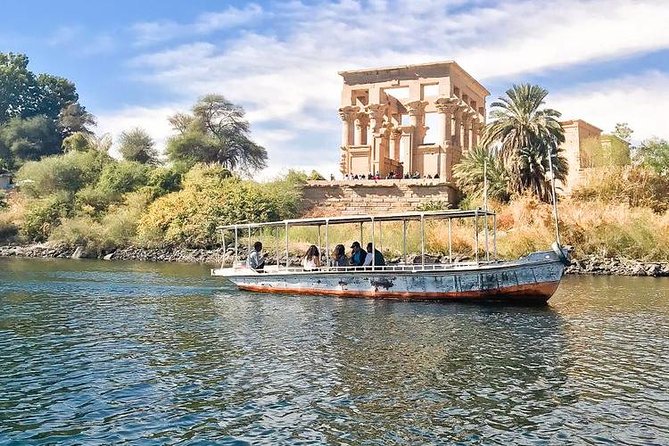 4 nights Luxor to Aswan Nile Cruise with Abu Simbel & Air Balloon - Meals, boat cabins, and the real comfort picture