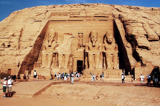 4 nights Luxor to Aswan Nile Cruise with Abu Simbel & Air Balloon - Transport, group size, and why the guiding matters