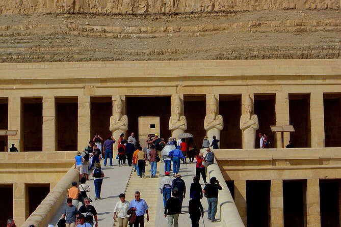 5 Days 4 Nights Nile Cruise Tour - Day 1 in Luxor Temple and Karnak: An Easy Landing Day