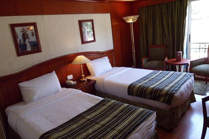 5 Days Nile Cruise from Luxor To Aswan including Abu Simbel Trip - Day 1: Luxor East Bank—Karnak first, then Luxor Temple