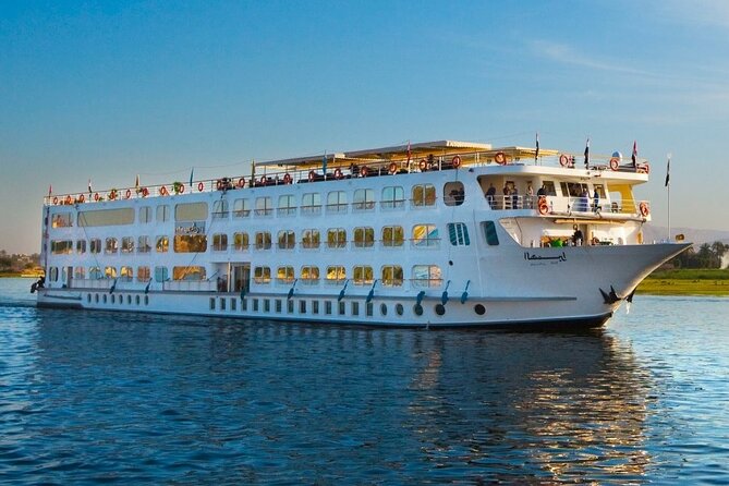 5 Days Nile River Cruise from Luxor to Aswan - With Private Excursions - The private Egyptologist guide: what you gain (beyond facts)