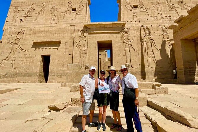 6 Days Hypnotic Cairo & Nile Cruise Tour Package - Day 2: Giza Pyramids Complex, the Egyptian Museum, and a flight to Aswan