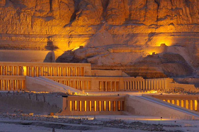 6 Days Hypnotic Cairo & Nile Cruise Tour Package - Day 1 in Cairo: airport help, a 5-star hotel, and a Nile night show