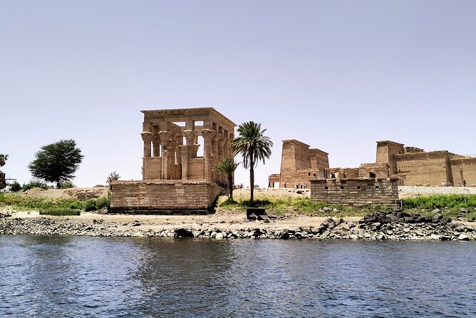 8 Days Egypt heart Cairo pyramids cruise - Edfu and Kom Ombo: two temples that travel well with the cruise