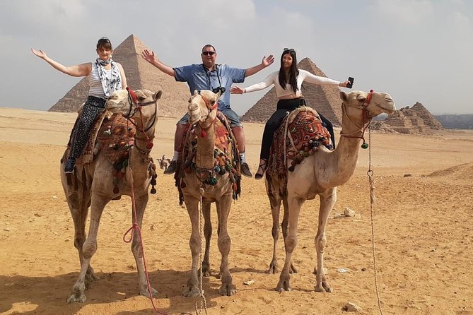 8-Hour Private Guided Tour to Giza Pyramids Memphis and Saqqara from Cairo - Saqqara Pyramids Stop: Step Pyramids, Teti, and Noblemen’s Tombs