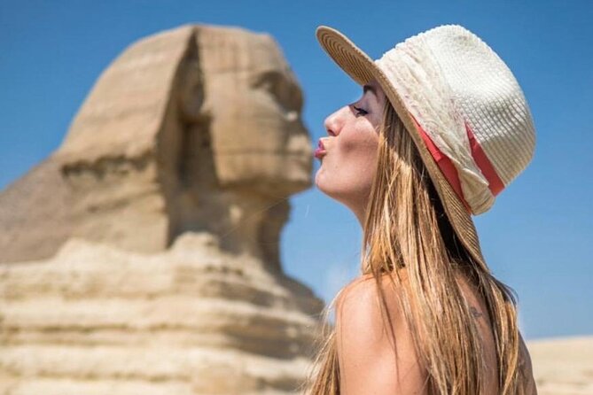 8 Hours Private trip to Giza pyramids Sakkara Memphis & shopping - Getting your photos to look real: the stunt photo moment