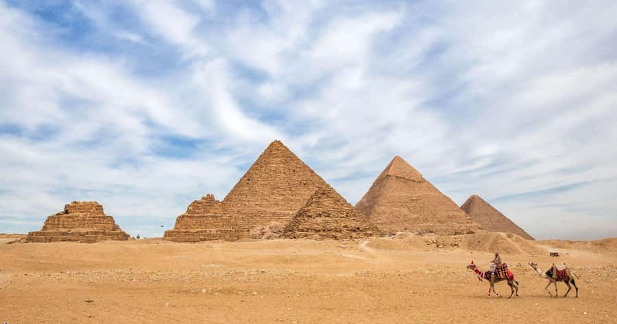 A Half-Day Expedition to Giza Pyramids and Sphinx - The Sphinx close-up: photos, fun poses, and orientation help
