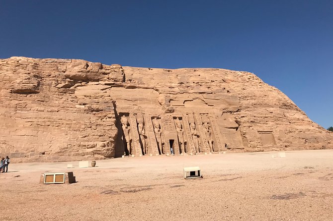 Abu Simbel temples by Private air-conditioin Vehicle - Price and Inclusions: Does $120 Make Sense?