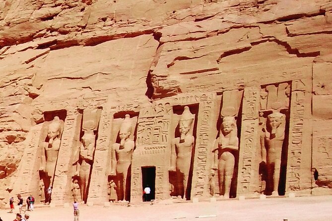 Abusimble Day Tour from Aswan - Entry Tickets and On-Site Payments: Plan for the Costs
