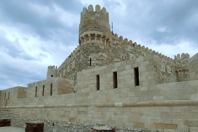 Alexandria Day Tour from Alexandria - Pompey’s Pillar: Roman scale and the story around it
