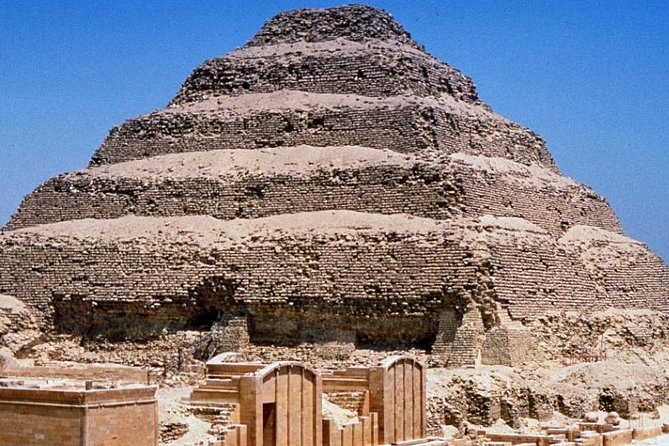 All Inclusive Full-day Amazing Tour of the Pyramids - Saqqara: the stepped pyramid and tombs that explain the early stage
