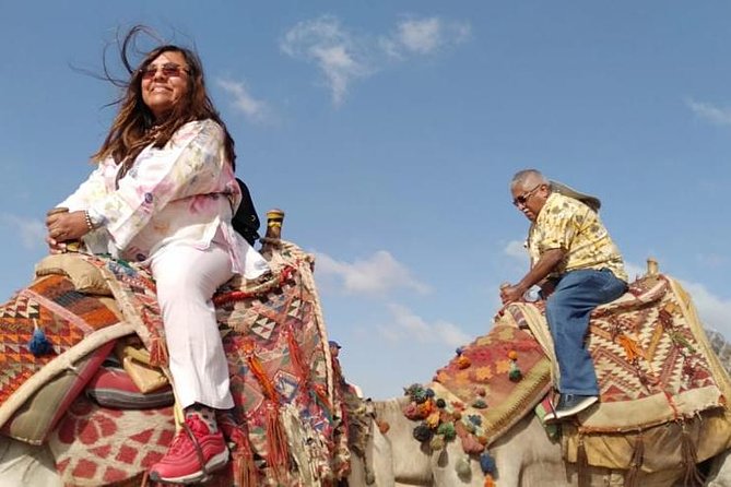 All Inclusive Full-day Amazing Tour of the Pyramids - Giza Plateau: Cheops, Chephren, Mycerinus, plus Sphinx and Valley Temple