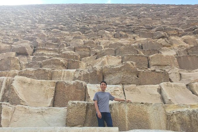 All Inclusive Half-Day Private Tour to Giza Pyramids and Sphinx including Lunch - Lunch included: refuel so the afternoon doesn’t drag