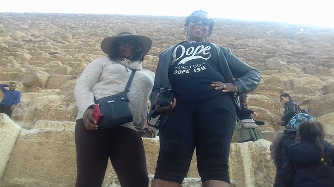 All Inclusive Half-Day Private Tour to Giza Pyramids and Sphinx including Lunch - What’s not included: optional costs you should plan for