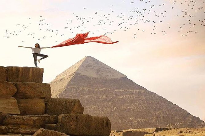 All inclusive Private Tour Giza Pyramids, New Museum ,Quad - Lunch at an Indian Restaurant Overlooking Giza