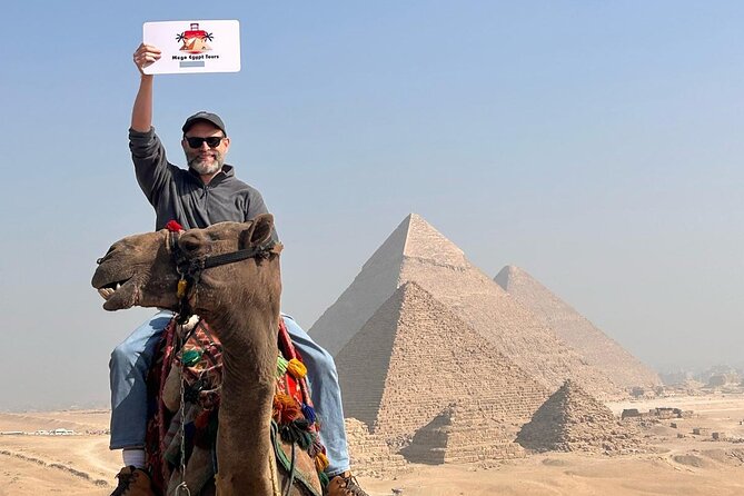 All Inclusive Tour Pyramids of Giza , Sphinx and Lunch - Great Pyramid of Khufu (Cheops): Time for Stories and the Big Moment