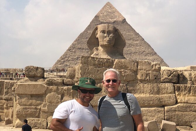 All inclusive Tour To Giza Pyramids, Sphinx, Sakkara & Dahshur - Lunch, bottled water, and the small comforts that keep you engaged