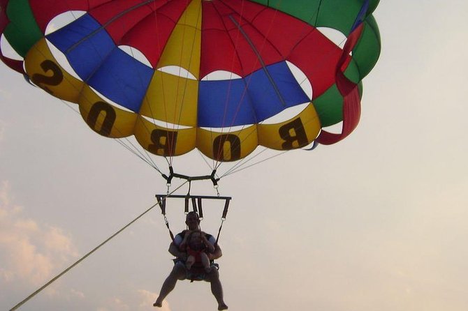 Amazing Parasailing Trip in Hurghada Including Transfers - Speedboat to the Parasailing Boat: The Transition That Sets the Tone