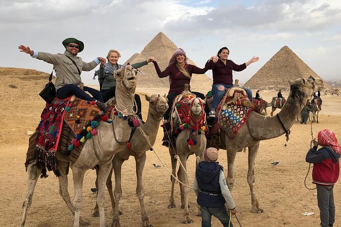 Amazing Sunrise / Sunset Camel Ride With Snacks Around Giza Pyramids (2 hours) - Should You Book It?