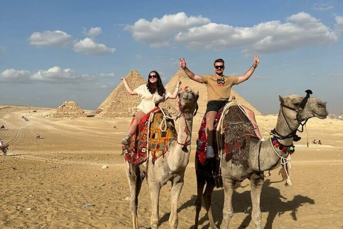 An Epic Journey to the Pyramids of Giza! - Photos and timing: getting the shots without losing the moment